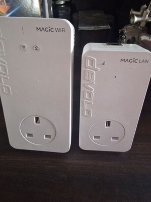 Devolo Magic Lan 1-1 and Wifi 2-1 with UK plugs in excellent condition