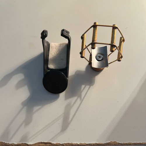 Francois Luis Alto Sax Ligature gold like new