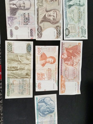 Greek banknotes like new, drachmas of various denominations