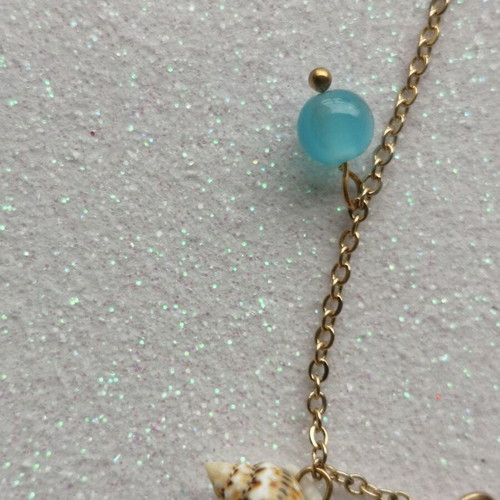 Bracelet like new with details and tassel