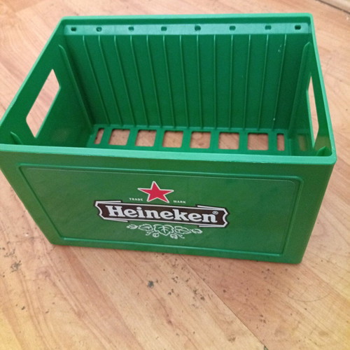 Heineken CD holder used, plastic 14-slot beer crate style