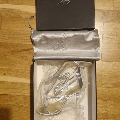 Giuseppe Zanotti bridal sandals like new with crisscross Swarovski crystals