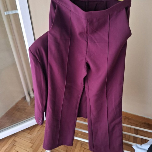 Karavan purple suit set like new, jacket M/L and large trousers