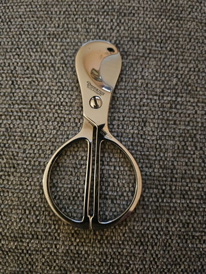 Donatus cigar cutter like new