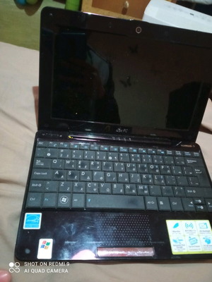 Eee Laptop used with power adapter