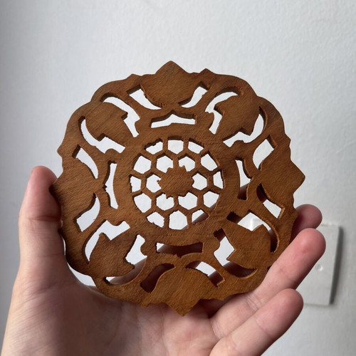 Vintage wooden coaster set 6 pieces with carved design and holder
