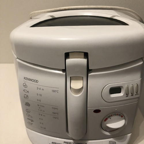 Kenwood DF460 deep fryer used, 2.5 L