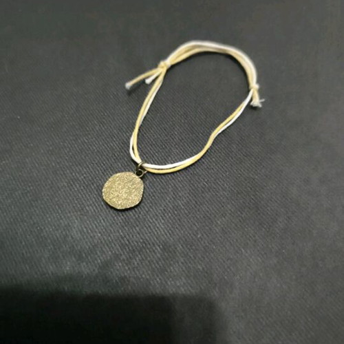 Handmade bracelet with cross adjustable for all wrist types