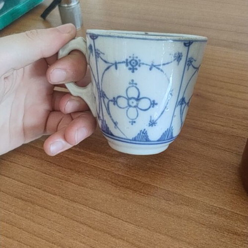 Coffee Cup with Tallin Indischblau Colors used
