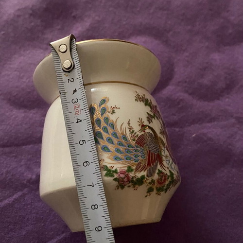 Set of 2 handmade porcelain vases with peacocks and 24K gold used