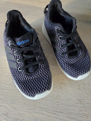 Adidas boys' sneakers size 25, black