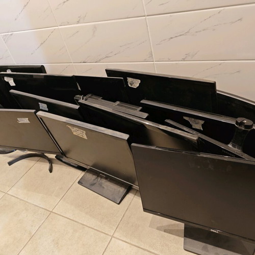 Οθόνες monitor μεταχειρισμένες, ελαττωματικές και χαλασμένες