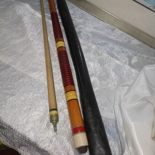 Vintage Billiard Cue Used, Breakable and Screw Type