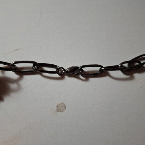 Knitted necklace like new gray with red beads