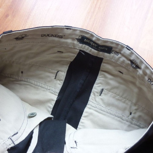 Dockers Khakis men's pants black winter like new