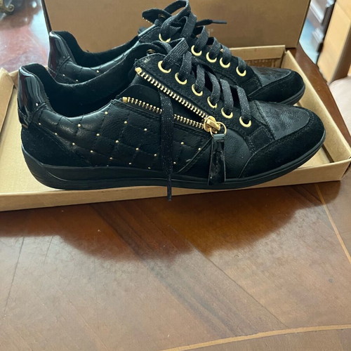 Geox women's shoes size 36 used
