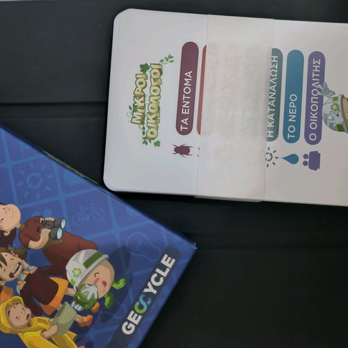 Mikroi Oikologoi board game new with recycling cards