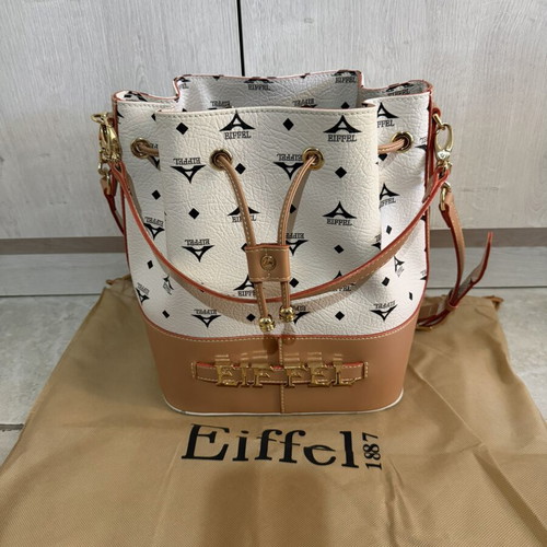 La tour Eiffel crossbody bag like new, beige and brown