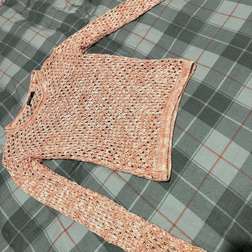 Knitted two-tone orange white shirt used, size xs-s