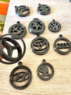 Rotating car keychains new, handmade 3D printed