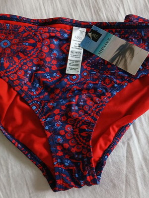 Marks & Spencer women's bikini slip new, size 16, colorful