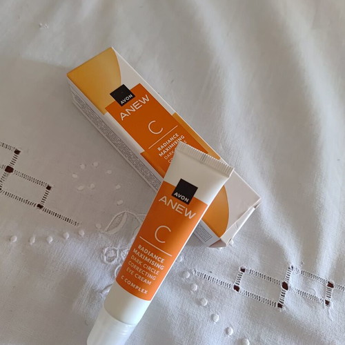 Avon Anew Radiance Maximising Dark Circle Correcting Eye Cream 15 ml new