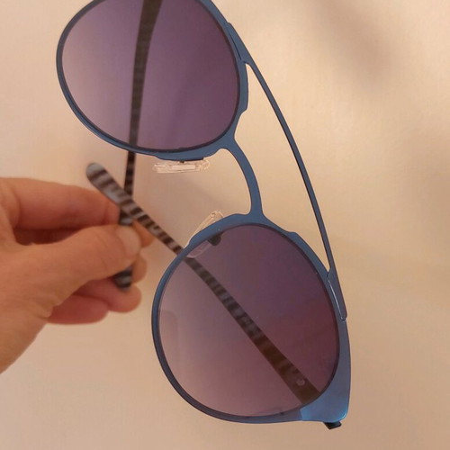 White Shark WS049 C03 sunglasses like new, blue and purple