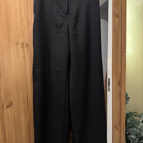 H&M black straight-leg pants like new, size S