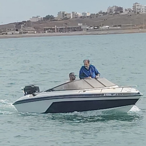 Alfa Zeus 525 speedboat like new with 100 HP two-stroke Mercury outboard and trailer