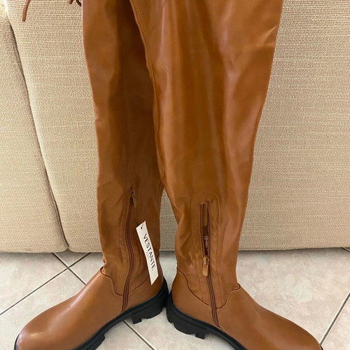 Brown over-the-knee boots like new, size 39