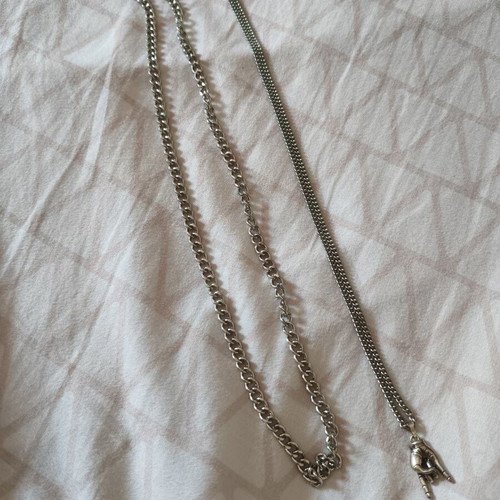 Silver necklaces set of 2, like new