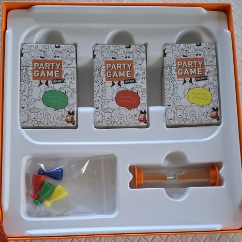 Party Game Trilogy board game like new