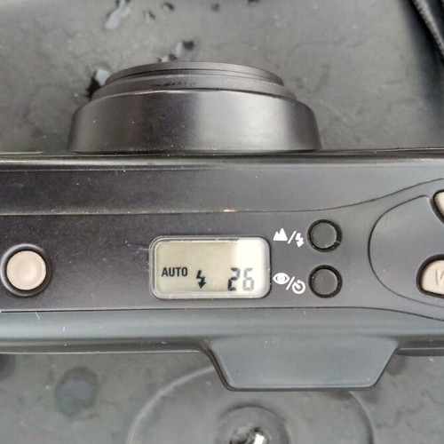Nikon Zoom 500 AF camera used