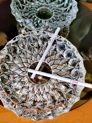 Ashtrays set of 2 new, heavy pressed glass from the 70s