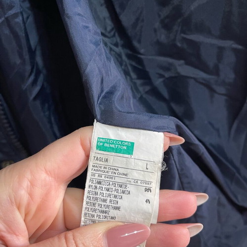 Ανδρικό μπουφάν Benetton μπλε σαν καινούργιο, πολύ ζεστό