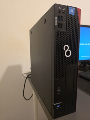 Fujitsu Office PC i3-6100, 8GB RAM, 120GB SSD, GT 710 2GB, Windows 10