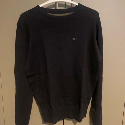 Prince Oliver sweater size M black like new