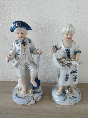 Vintage porcelain figurines Norleans Japan used, set of 2