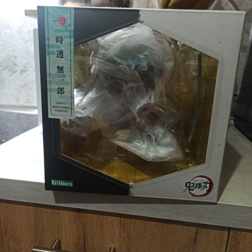 Kotobukiya Demon Slayer figure new condition