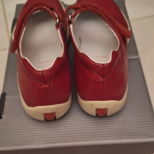 Prada children's ballerina shoes size 31 used, red