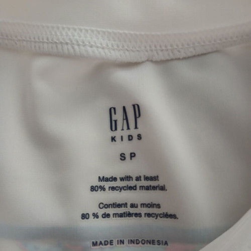 Gap sun protection shirt size 6-7