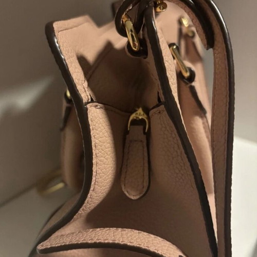 Lauren Ralph Lauren Women’s Leather Shoulder Bag used, small scratches
