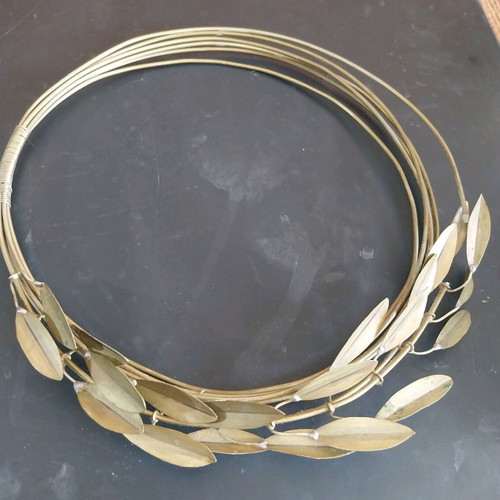 Brass wreath with olive branch like new