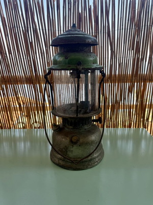 Vintage Primus No. 1020 pressure lantern used