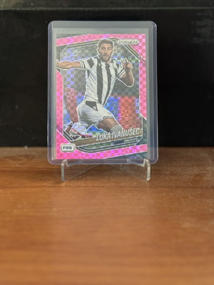2025 Panini Prizm FIFA Ivanusec Pink Power/75 PAOK card