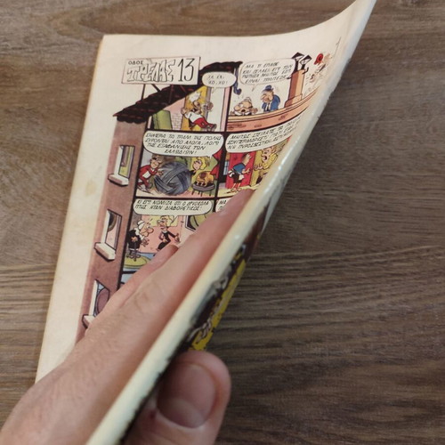 Baboura 327 comic used with writing on cover/back cover