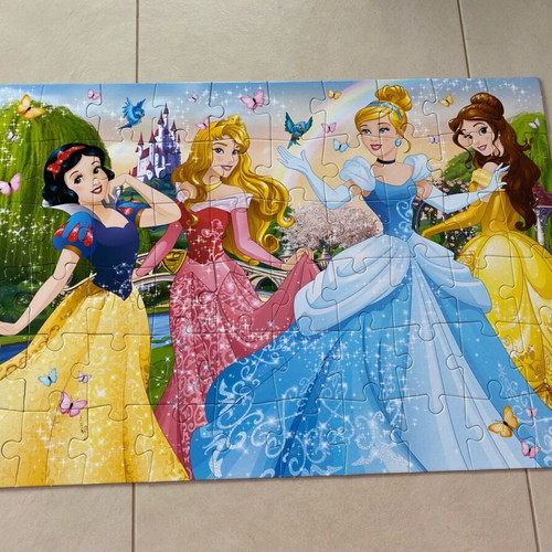 Disney Princess Puzzle Lisciani used, 60 pieces