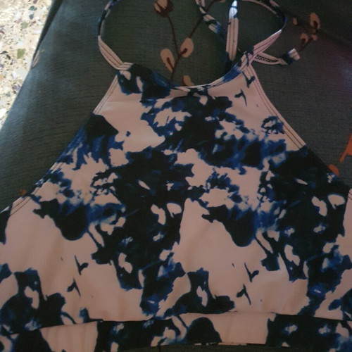 Shein swimwear two tops XS white and blue like new