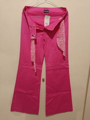 Paranoia Free Wear pants new with tags, fuchsia, size S