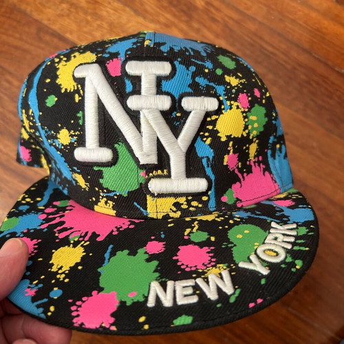 City Hunter USA Paint Splatter hat like new, street style